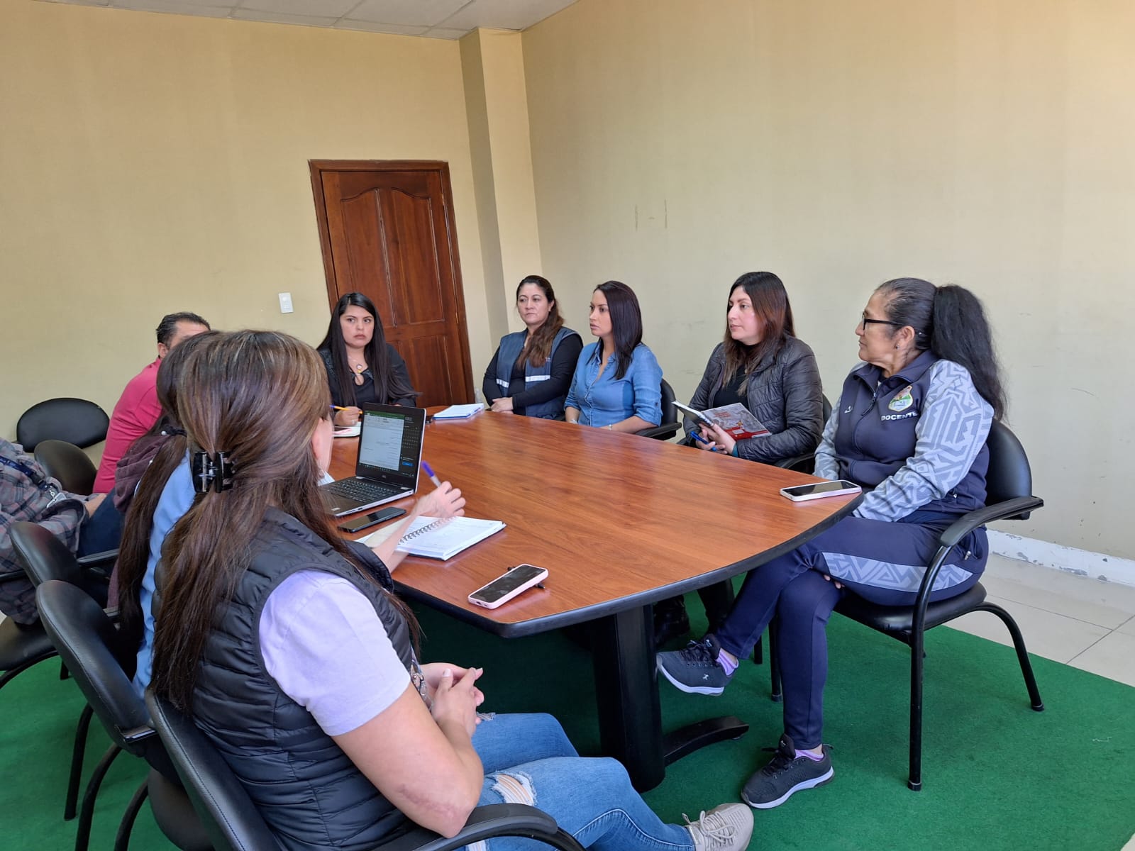 REUNIÓN DE TRABAJO